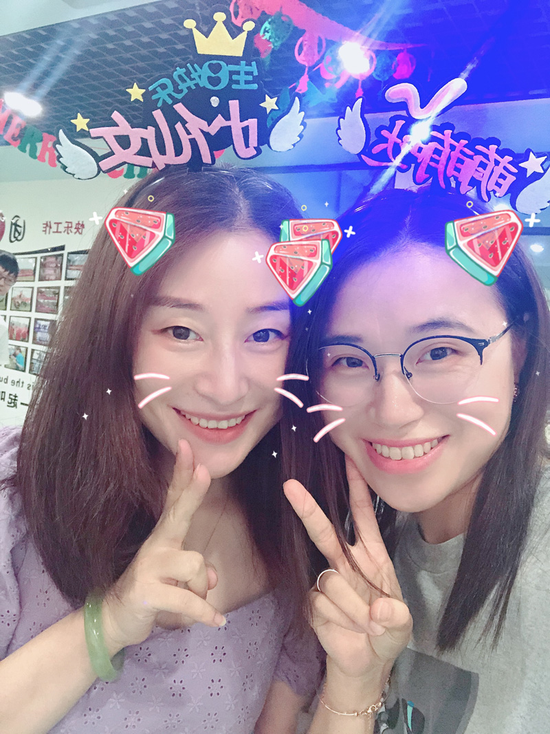 八月集體生日會 | 與久違的祝?；馃嵯嘧?  src="/uploads/allimg/210903/1-210Z3142031444.jpg" /></p>
<p><img alt=