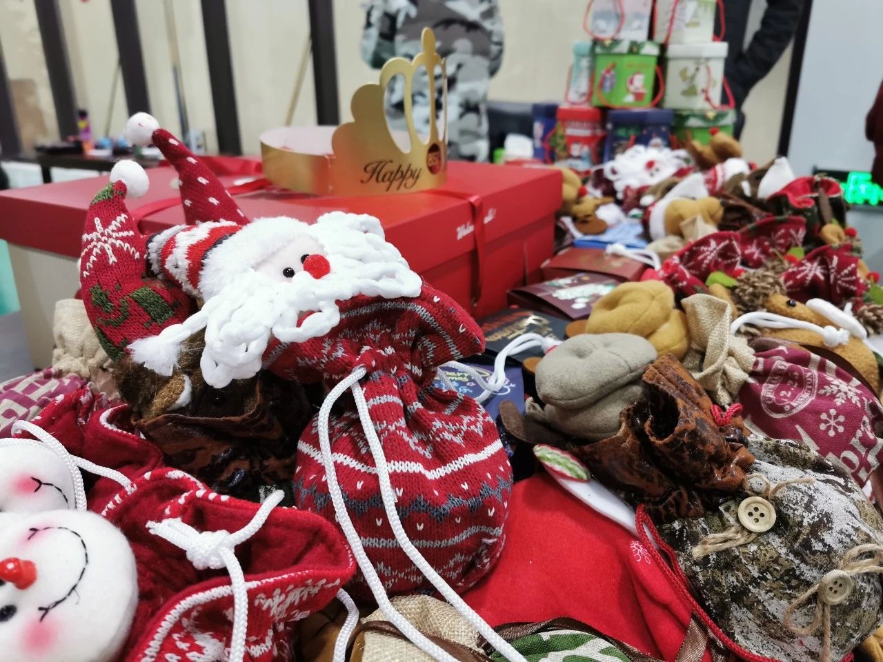 圣誕主題生日趴 | 濃情暖意平安夜，誕愿有你共前行