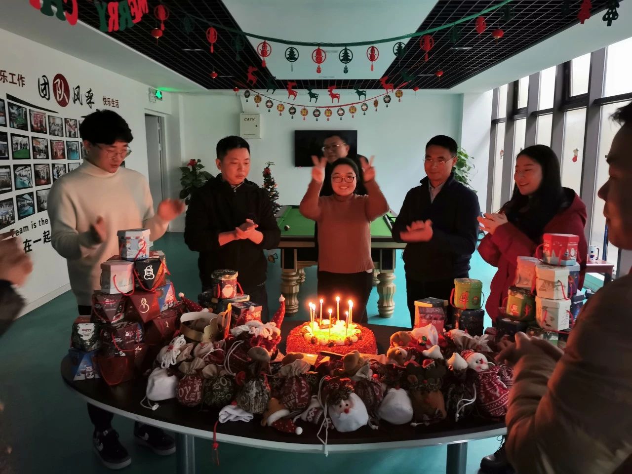 圣誕主題生日趴 | 濃情暖意平安夜，誕愿有你共前行