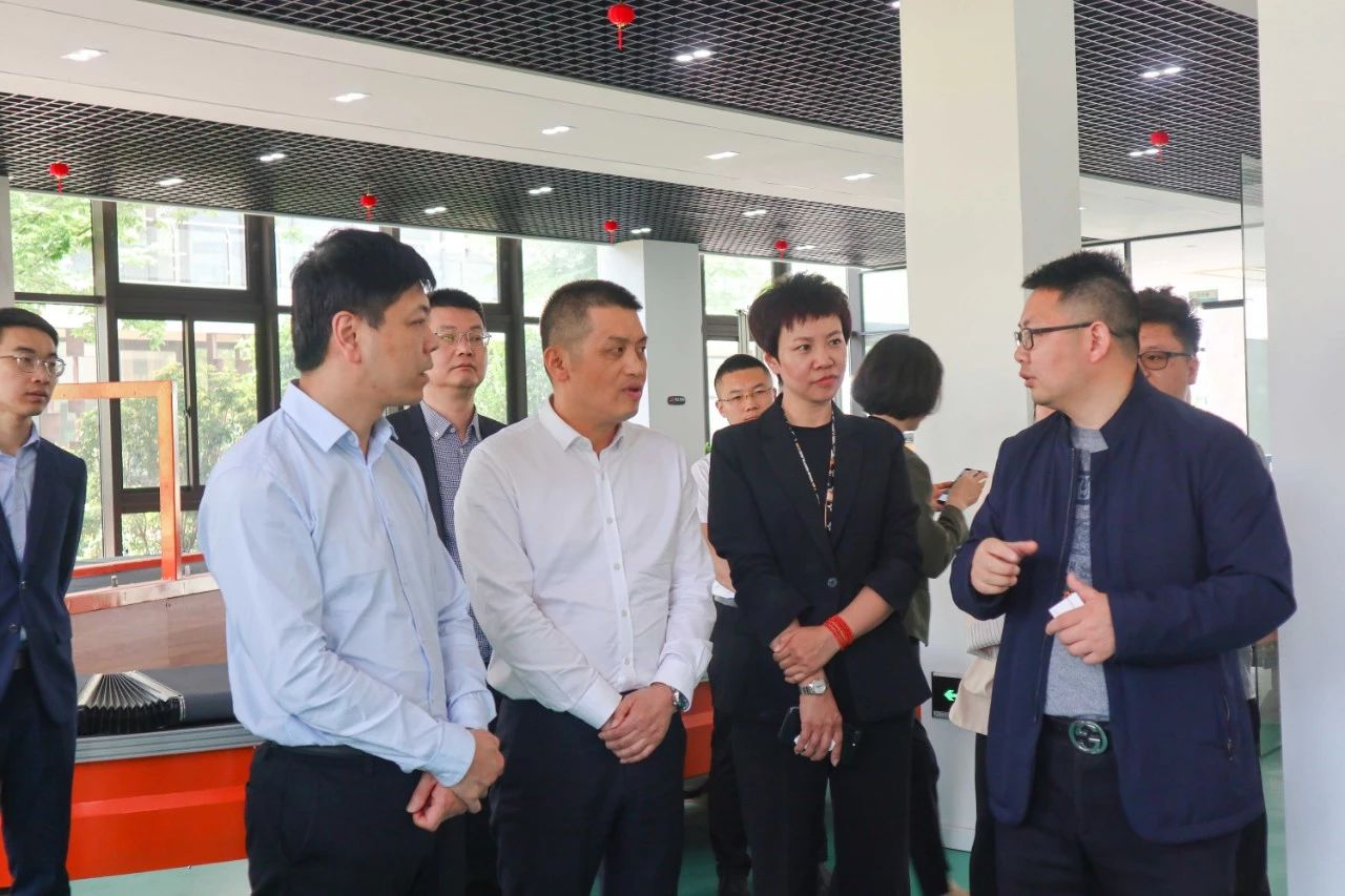 快訊 | 溫州市甌海區(qū)領(lǐng)導(dǎo)一行蒞臨寶開(kāi)參觀(guān)考察