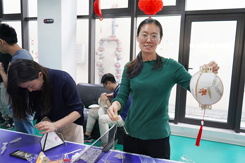 月圓中秋 · 集體慶生 | 溫馨九月，迎佳節(jié)，賀生辰，共團(tuán)圓！